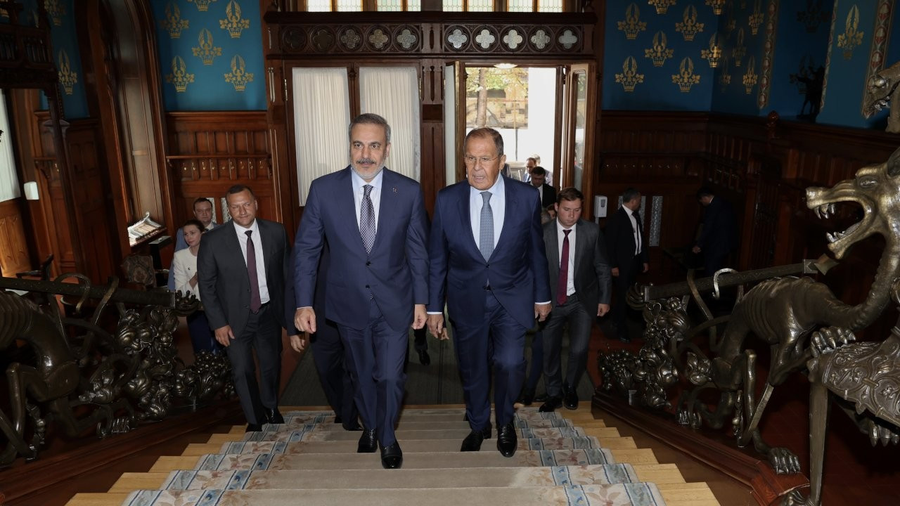 Fidan ve Lavrov açıkladı: Tahıl muahedesinin ayrıntılarını Putin ile Erdoğan görüşecek