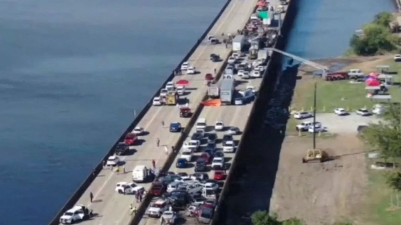 ABD'de zincirleme kaza: 158 araç birbirine girdi, 7 kişi öldü