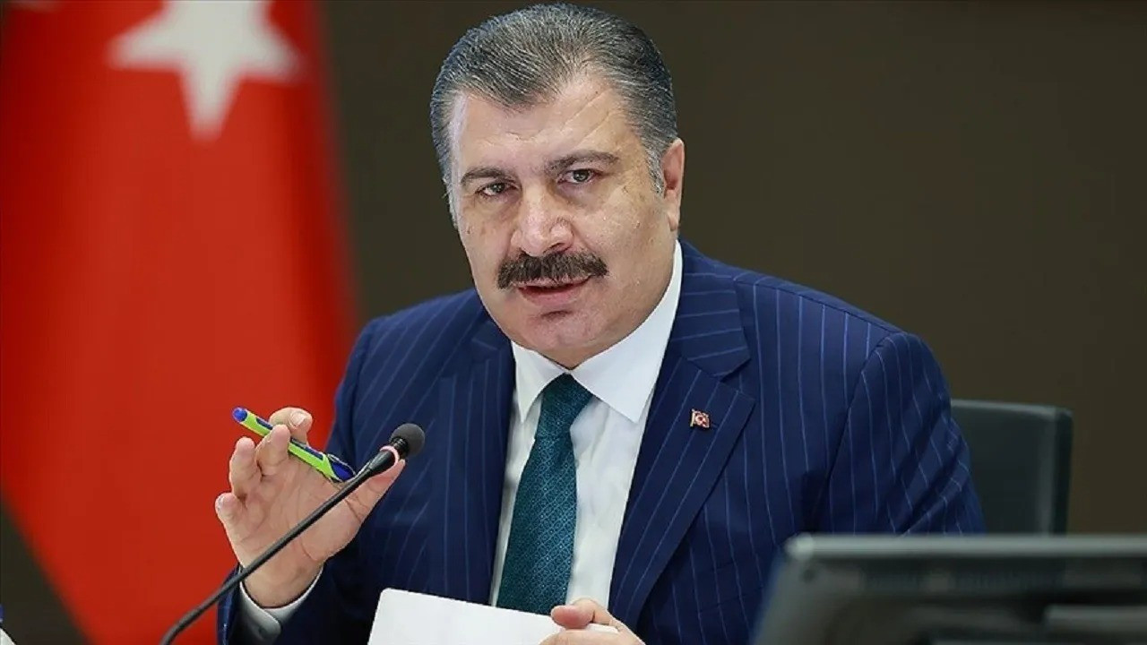 Fahrettin Koca'dan 'Kürtçe' cevabı: TC vatandaşları yalnızca Türkçe hizmet alabilir