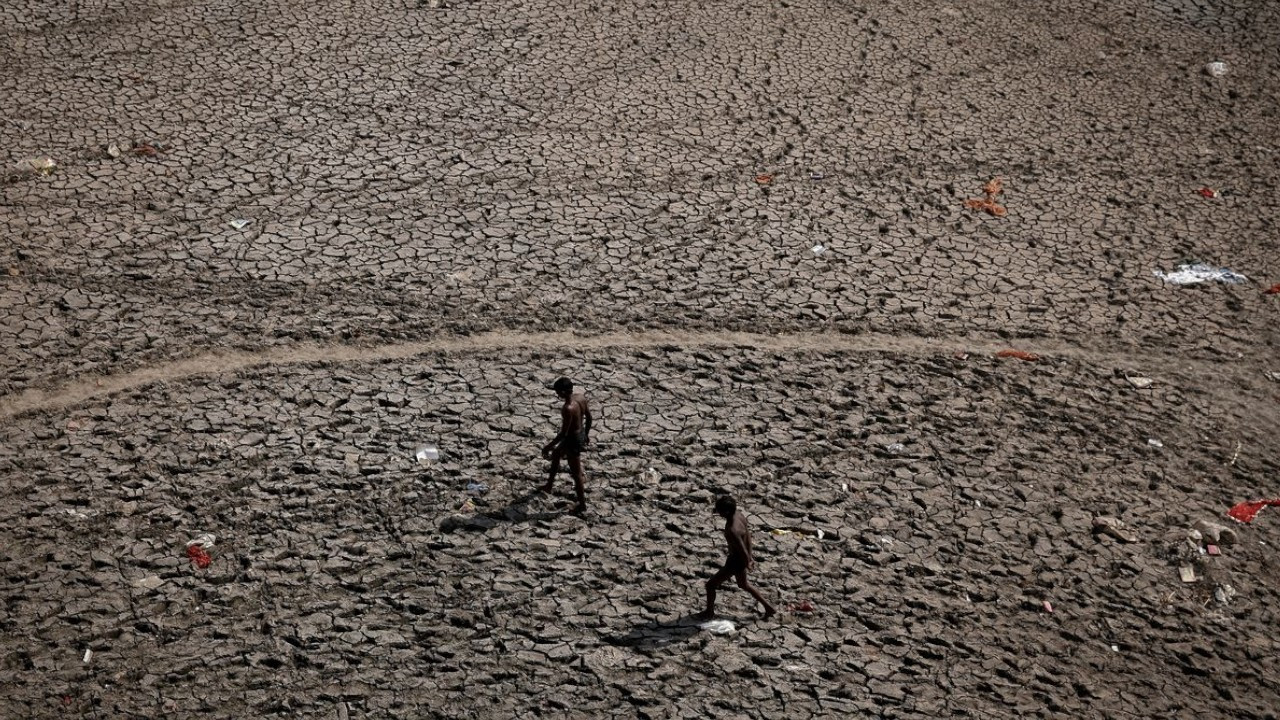 İklim değişikliği: Beş yılda 43 milyon çocuk göç etti
