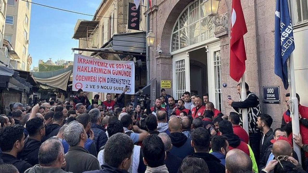 İzmir Büyükşehir’de ikramiye krizi sürüyor: 11 bin emekçi iş bıraktı