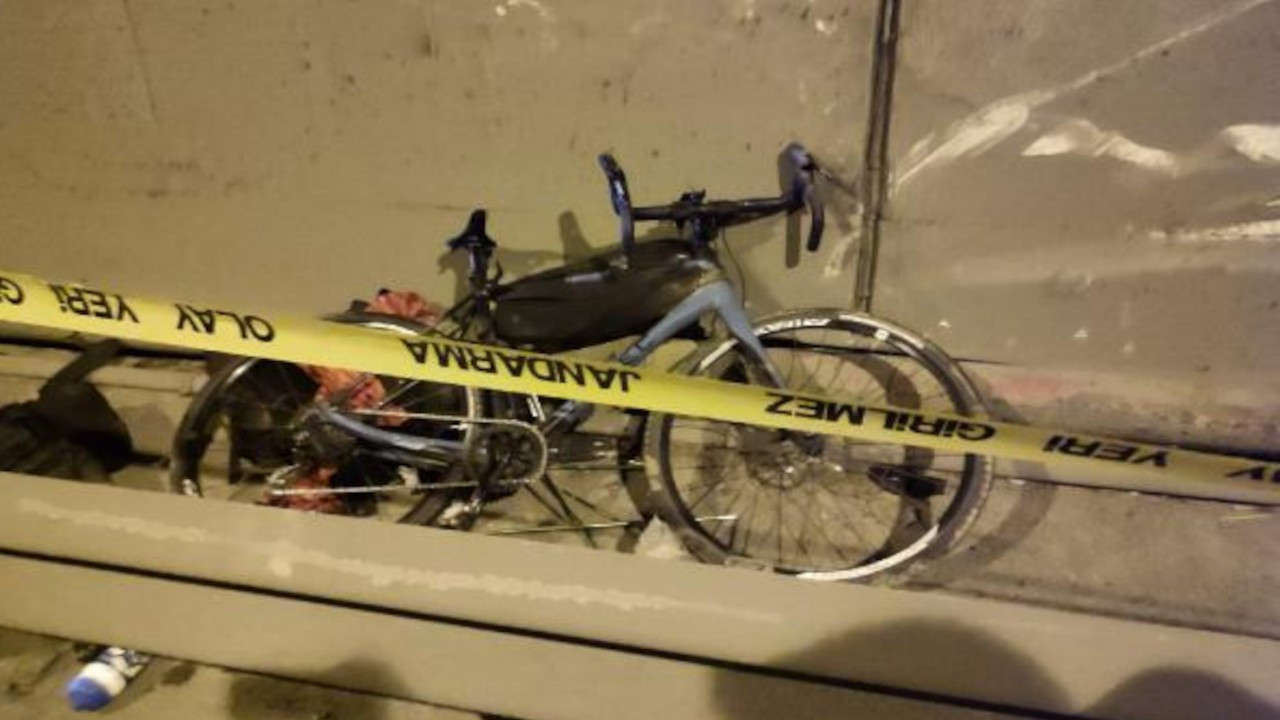 Norveçli bisikletçiye Sürmene'de kamyon çarptı: Hayatını yitirdi